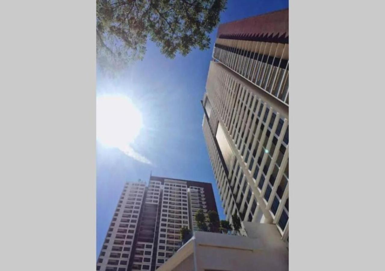 Woodsbury 57 Apartemen Butterworth